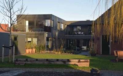 Een geslaagd project van KilimanjaroWonen in Tilburg. Samen ouder worden. Maak eens een afspraak om over uw woontoekomst te praten.