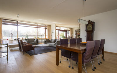 Royaal appartement met zonnig balkon in servicecomplex Koninxhoek te Tilburg.