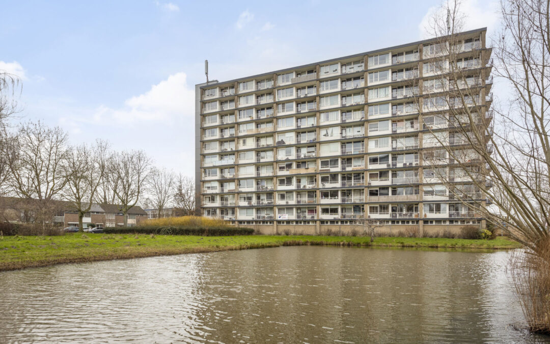 Anwerpenstraat 444 Breda: instapklaar 3-kamerappartement met balkon op het zuiden en vrij uitzicht